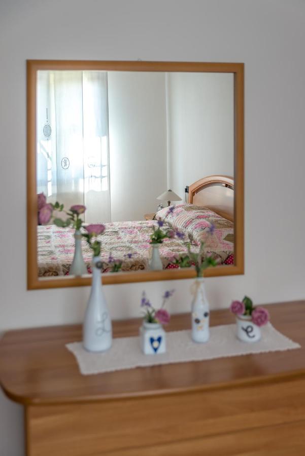 ピゾーニェCasa Di Rosiアパートメント エクステリア 写真