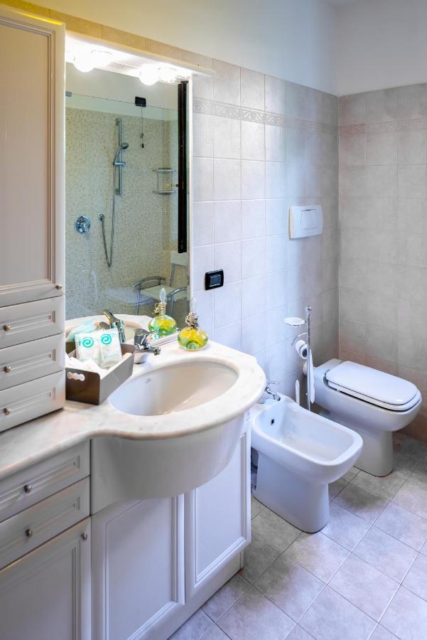 ピゾーニェCasa Di Rosiアパートメント エクステリア 写真