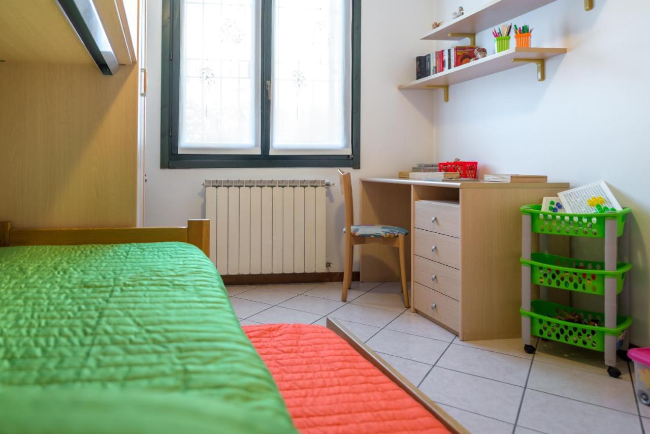 ピゾーニェCasa Di Rosiアパートメント エクステリア 写真
