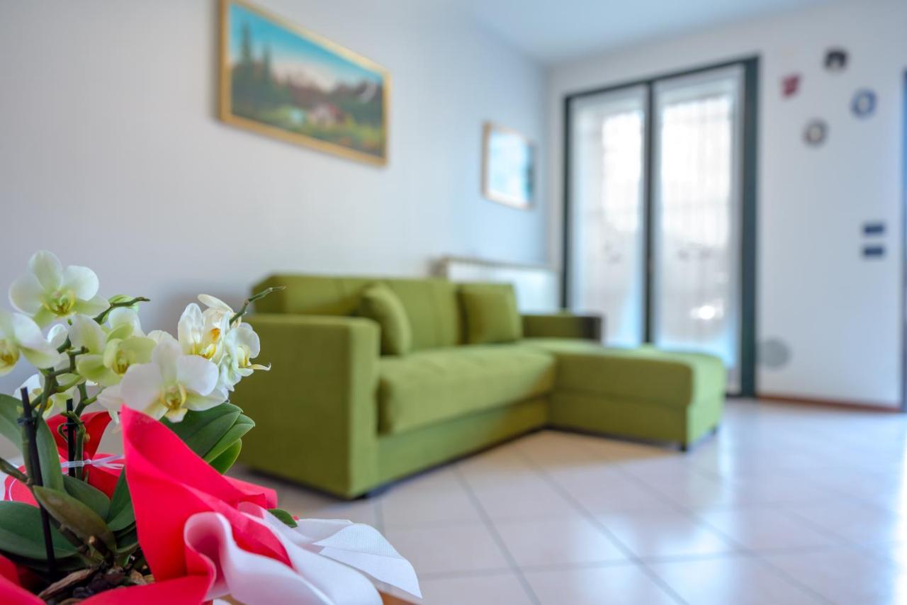 ピゾーニェCasa Di Rosiアパートメント エクステリア 写真